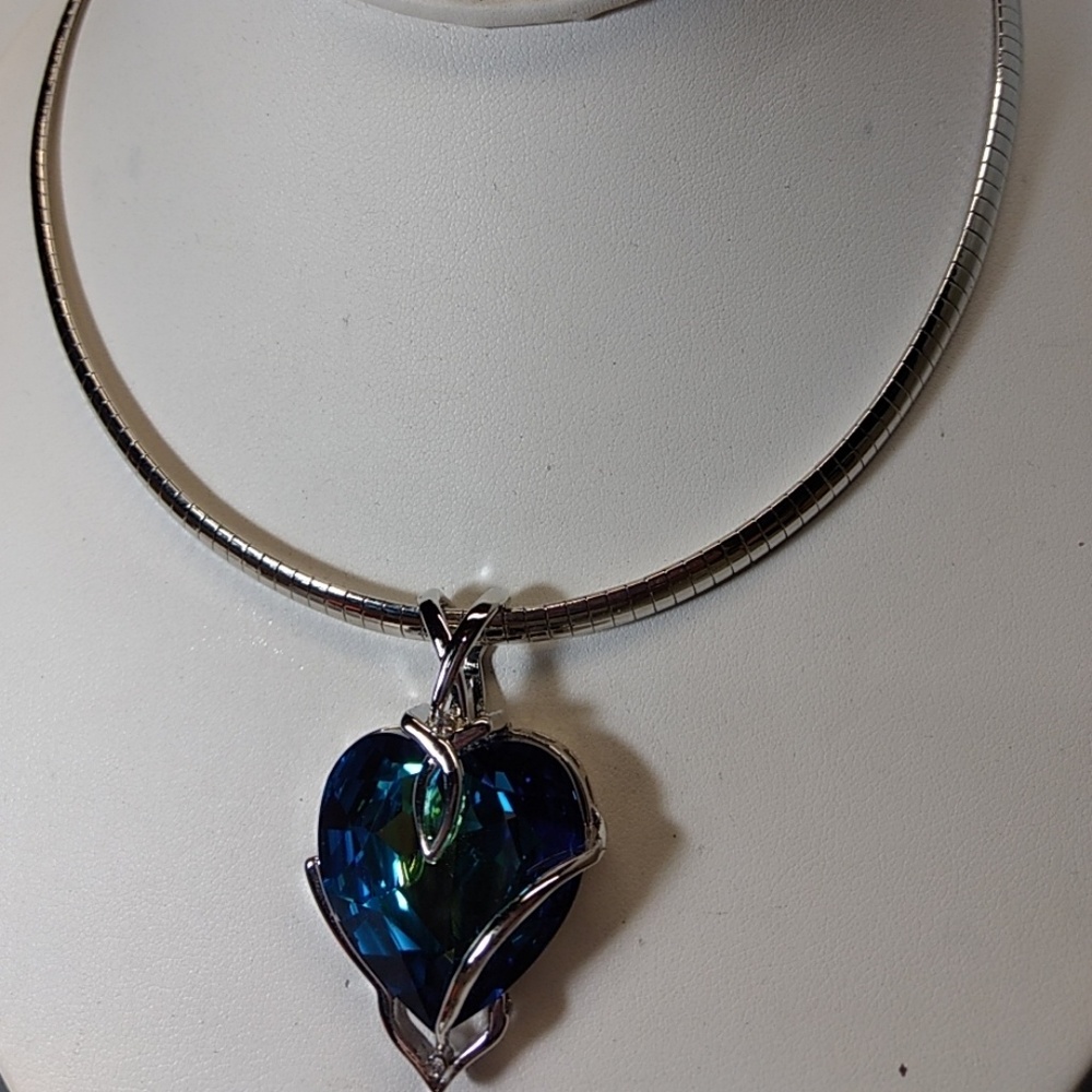 Crystal Heart Pendant with Omega Choker Swarovski